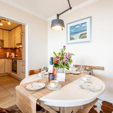 Penthouse Im Haus Wiking Apartman *